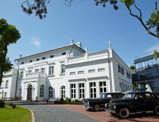Отель Schloss / «Шлосс»