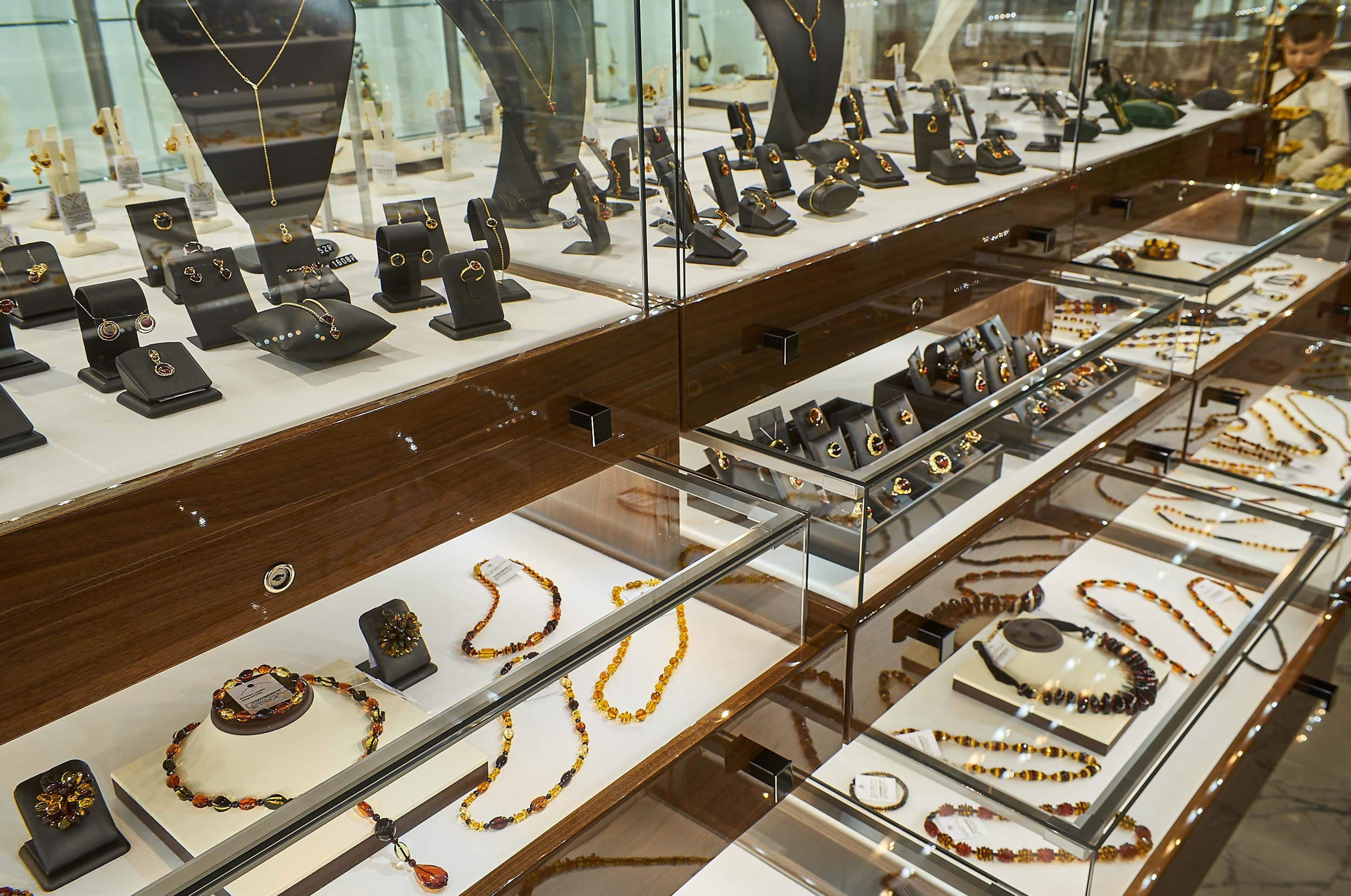 "Amber Sea", jewelry salon (photo 3)