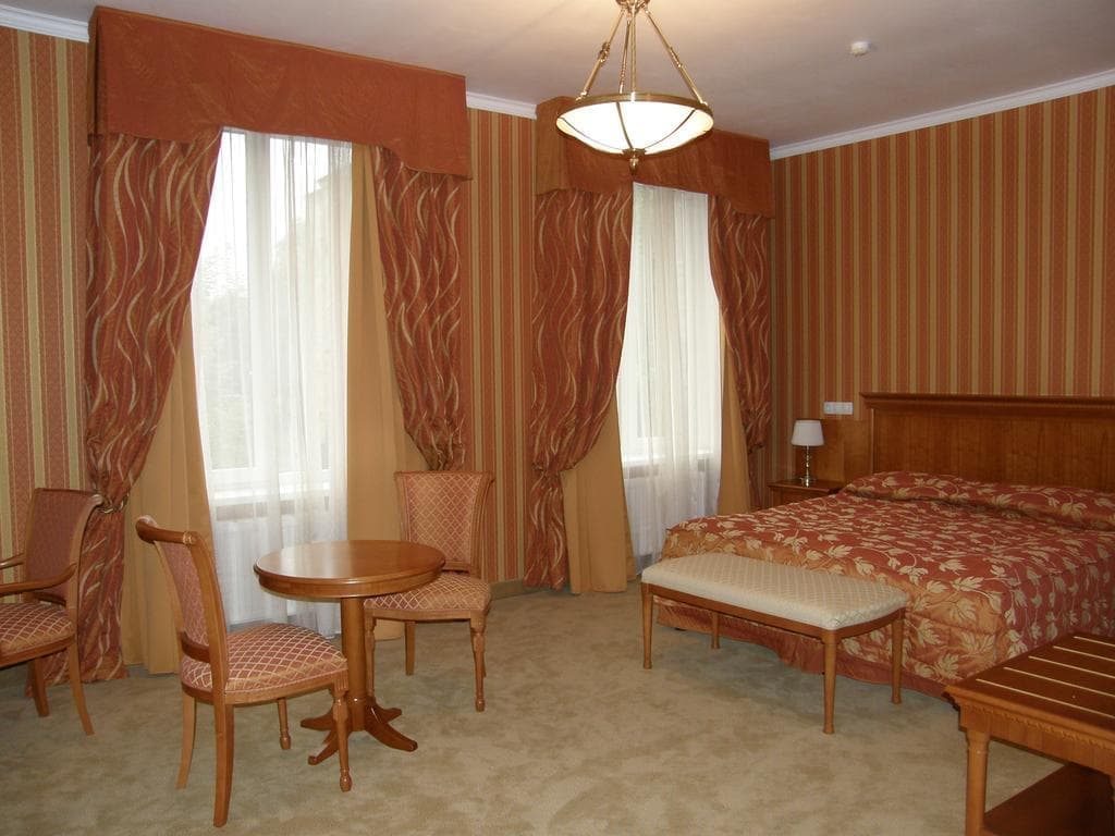 Отель "Кочар" (фото 1)