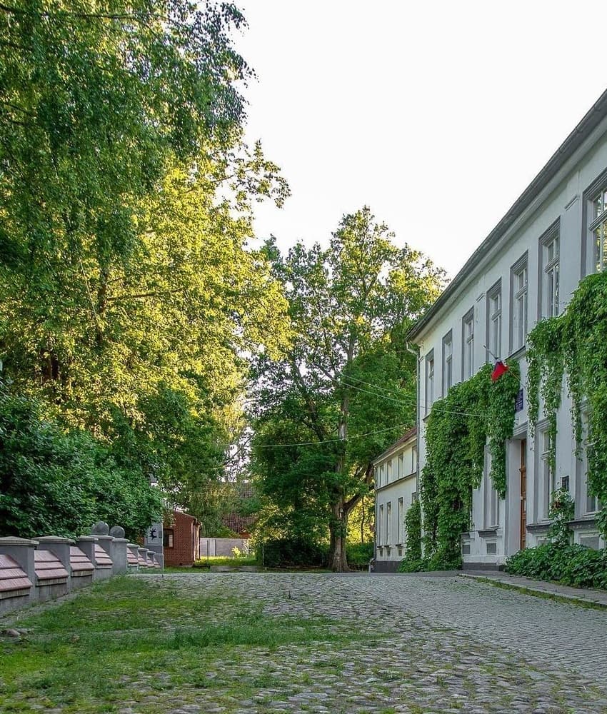 Школа и музей истории конезавода "Тракенен" (фото 4)
