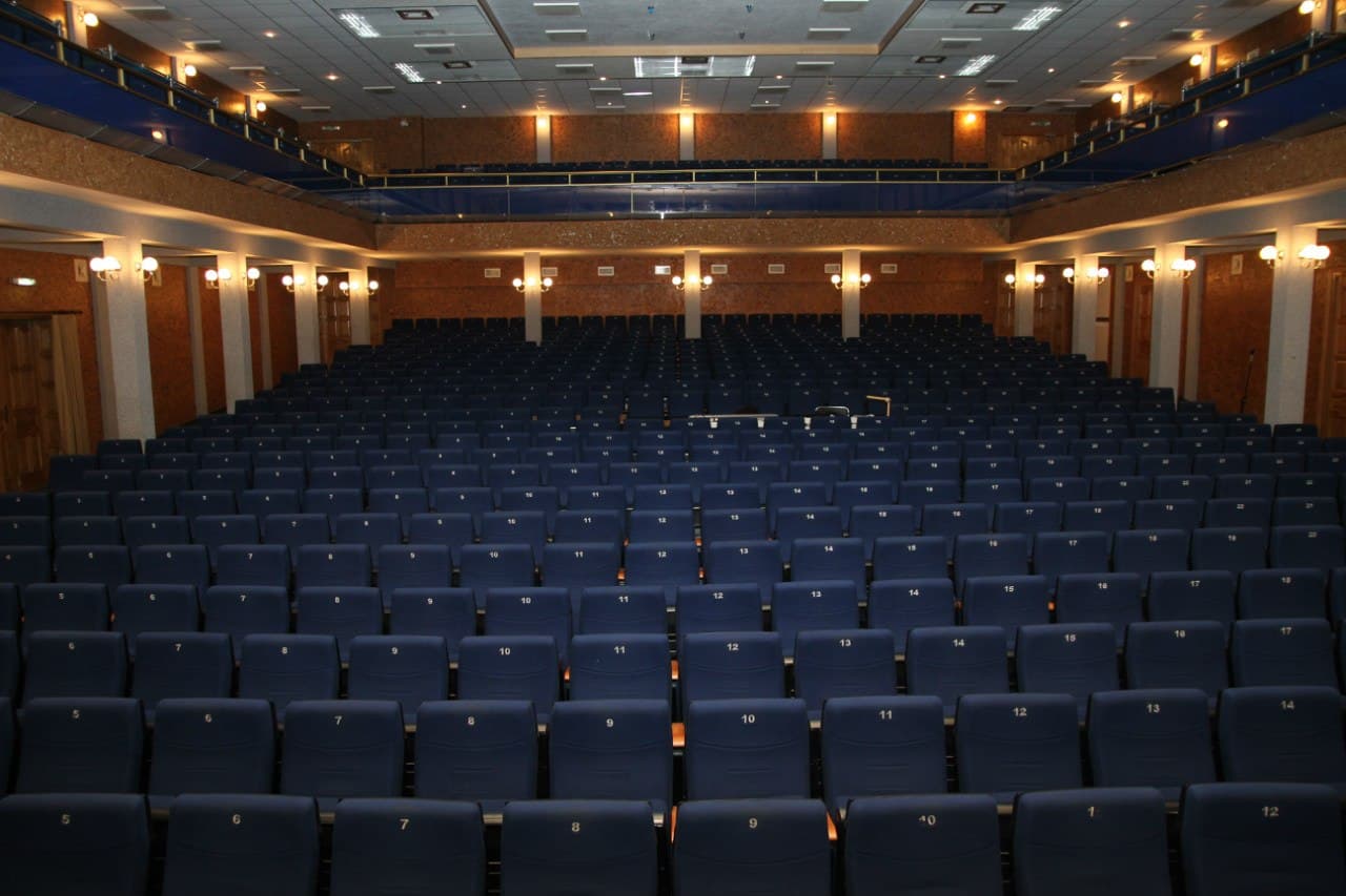 Concert - theater complex "Palace of Culture Railwaymen(Zheleznodoroznikov)" (photo 2)