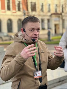 Максим Дмитриев