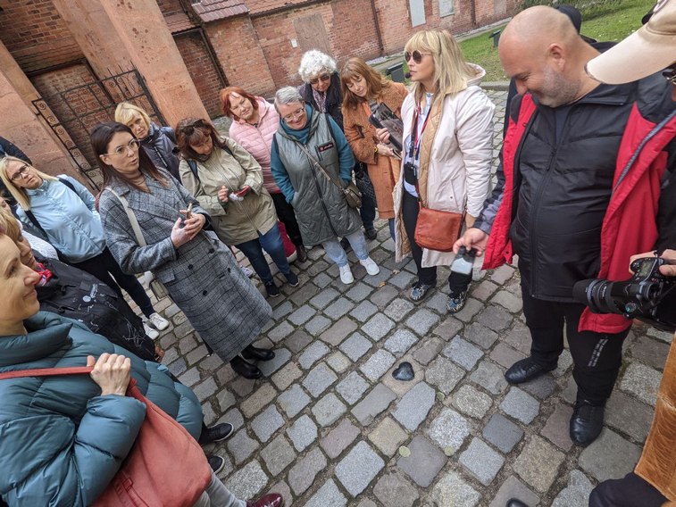 Калининградцы и гости города в международный день туризма посетили бесплатную экскурсию по историческому центру