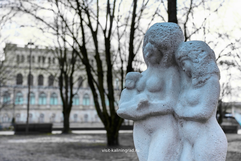 Парк Скульптур на о.Канта.visit-kaliningrad.ru