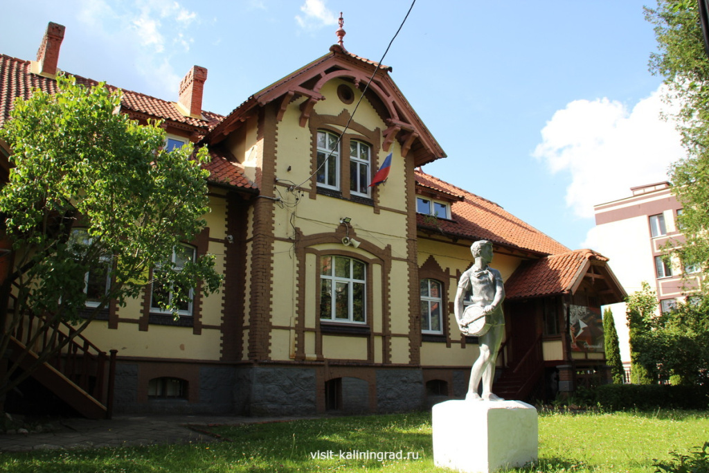 Дом детского творчества в Багратионовске.visit-kaliningrad.ru Дом детского творчества в Багратионовске.visit-kaliningrad.ru