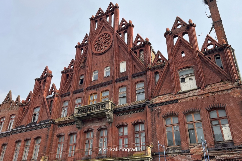 Бывшее здание народного банка в Гусеве.visit-kaliningrad.ru