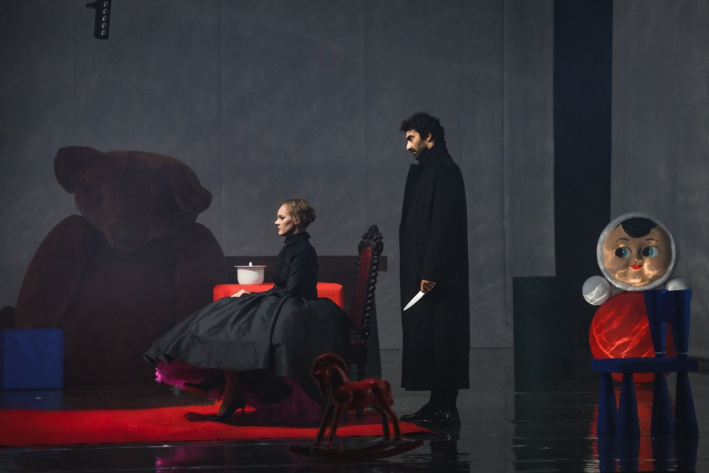 Идиот.jpg Идиот.jpg