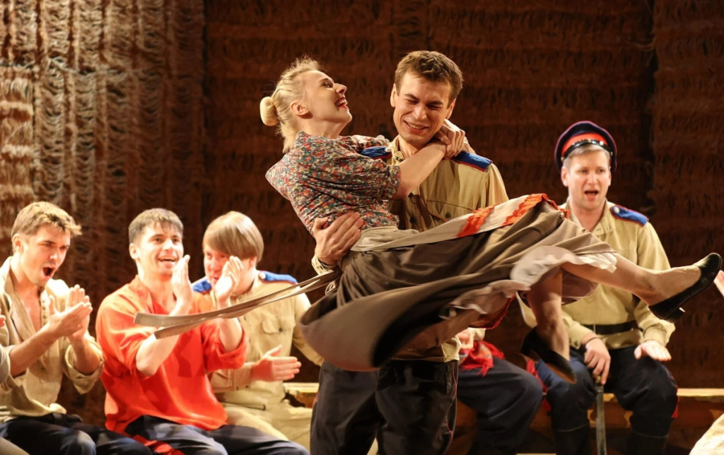 Тихий Дон.jpg Тихий Дон.jpg