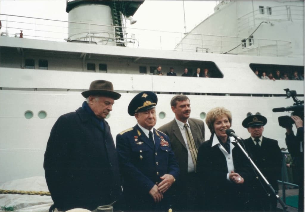 23 апреля 2001 года. Набережная исторического флота Музея Мирового океана.jpg
