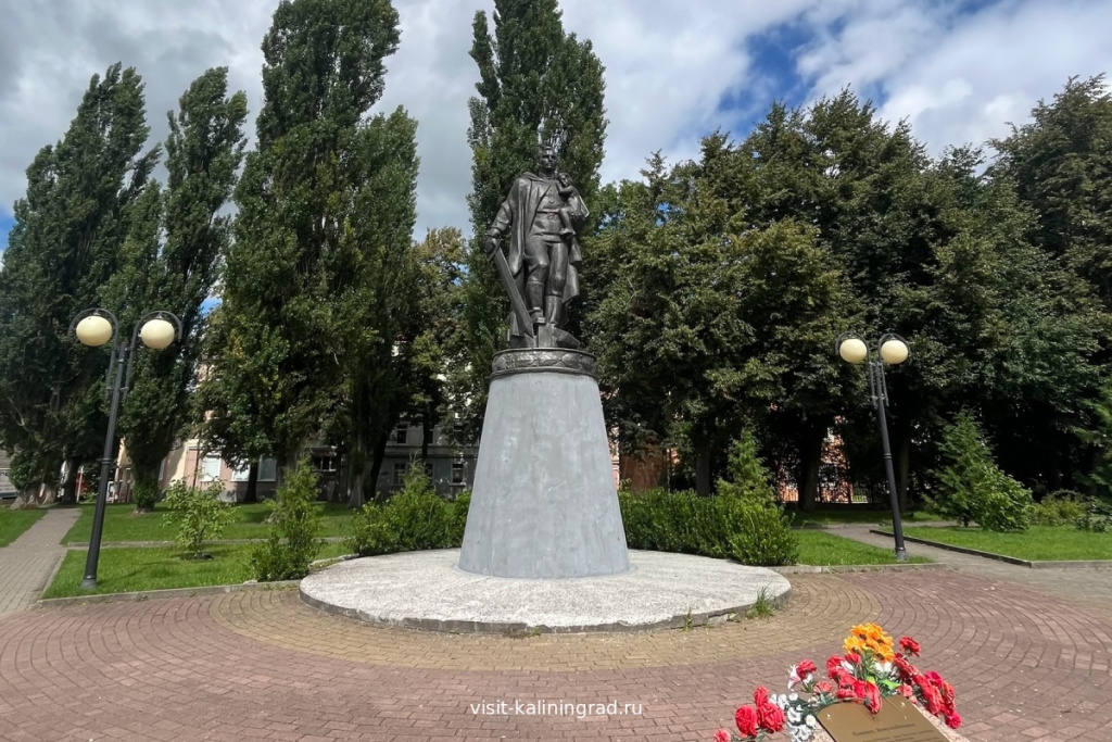 Памятник воину-освободителю в Советске.visit-kaliningrad.ru