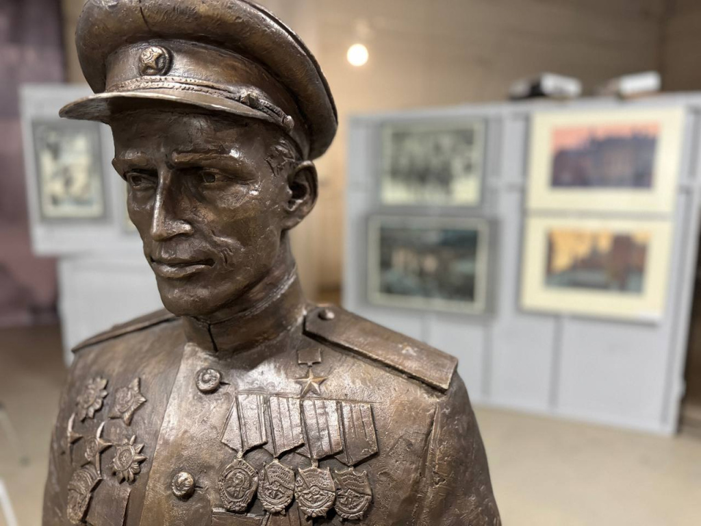 Герои России в Музее изобразительных искусств.jpg