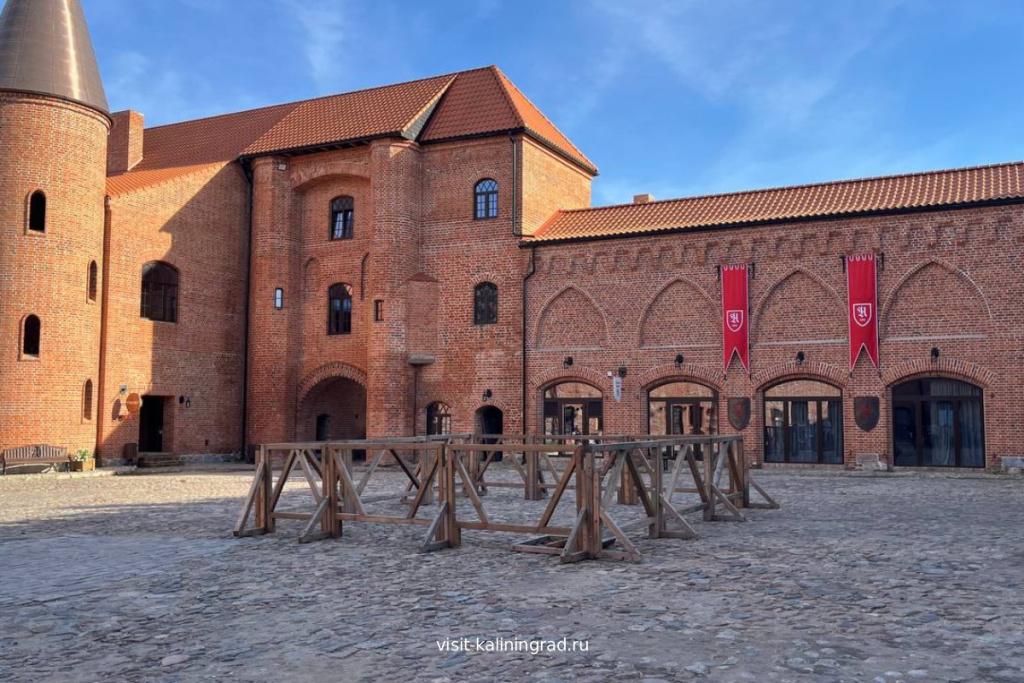 Замок Нойхаузен в Калининграде.visit-kaliningrad.ru