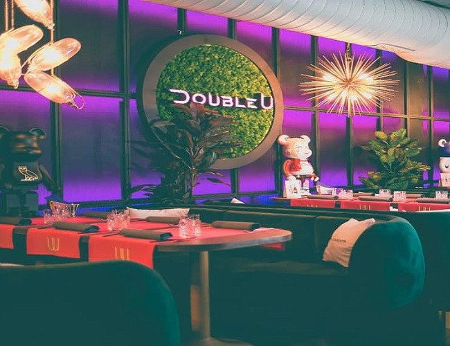 Double U
