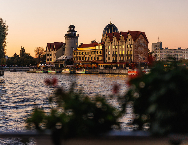 Романтический Калининград: огни, истории и атмосфера вечера