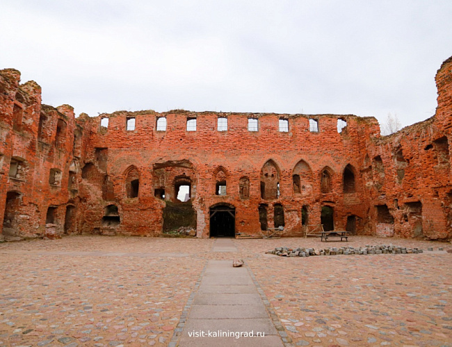 Burg "Ragnit"