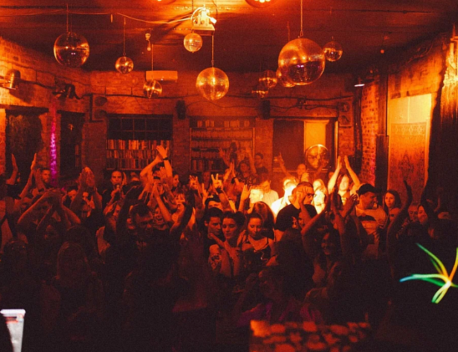 Клуб «Склад» 