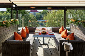 Ресторан Hoffmann / Летний ресторан Hoffmann Terrace
