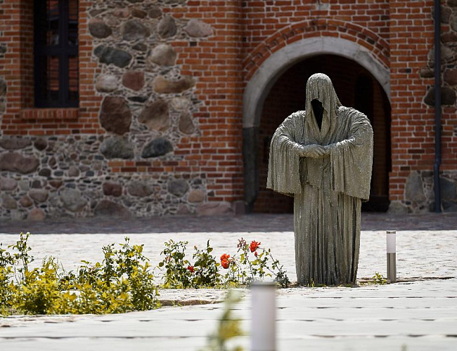 Тени старых городов