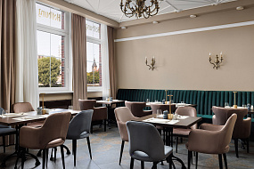 Отель «Kaiserhof» / «Кайзерхоф»