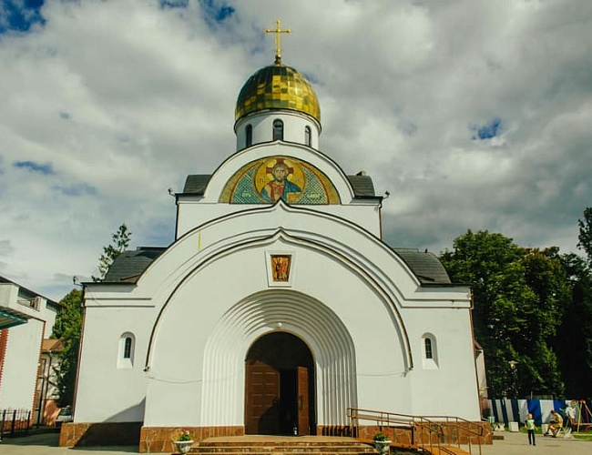 Храм Святого апостола Андрея Первозванного