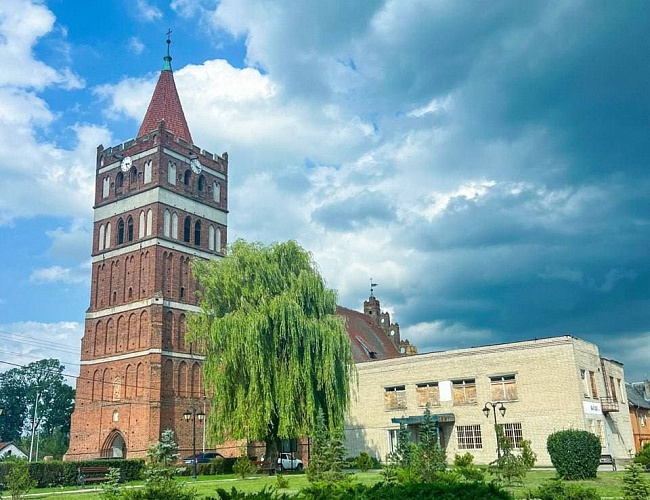 Экскурсия по малым городам (Гвардейск, Знаменск, Правдинск, Железнодорожный) с посещением замка Тапиау