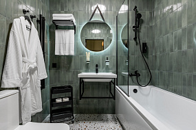 Отель «Изола»/«Isola»