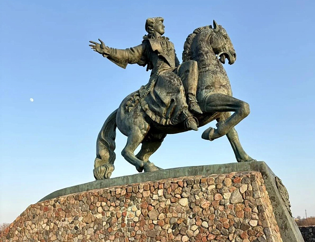 Янтарный и Балтийск