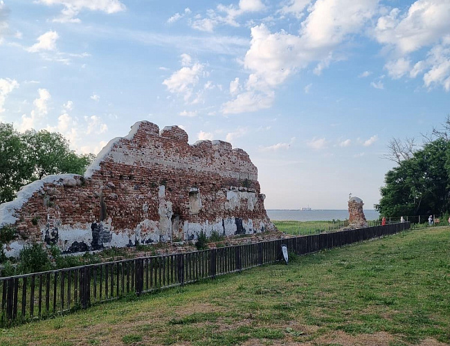 Замок Бранденбург