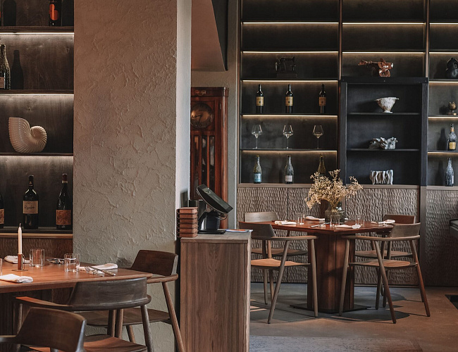 Moreca Seafood & Wine rest