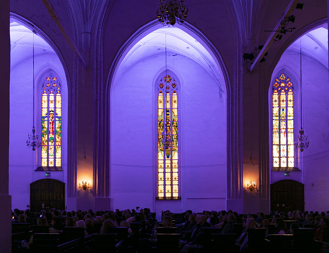 Музыка времени: шаги за горизонт, часть и целое