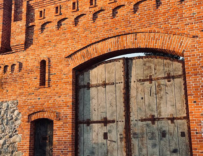 Тапиау, Вальдау и Нойхаузен - рыцарские замки за один день