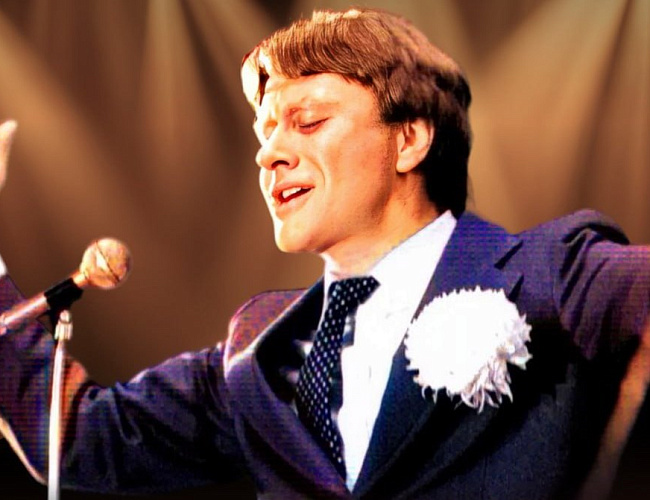 Я выхожу на сцену...