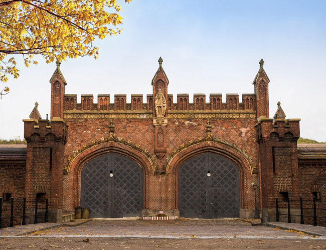 Сумерки Кёнигсберга с музеем «Фридландские ворота» и ужином в ресторане Калининграда