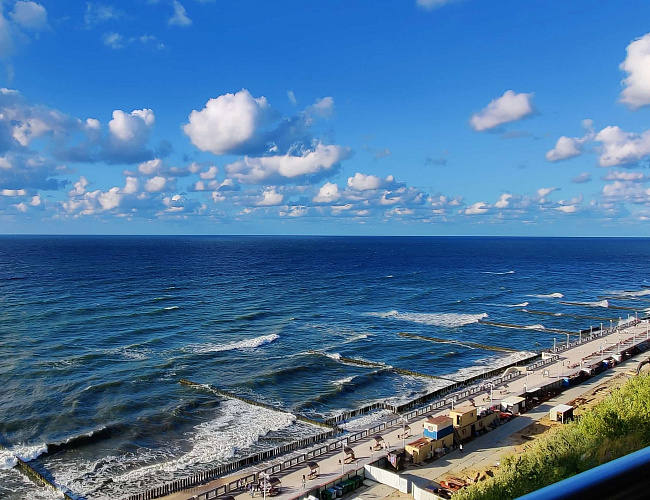 «Фрайдей Центр»/Friday Center: Велопрогулка по Калининграду и Светлогорск 