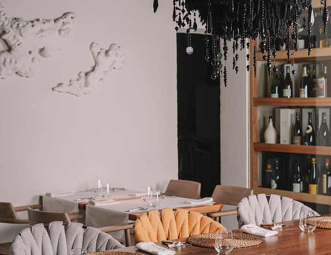 Moreca Seafood & Wine rest