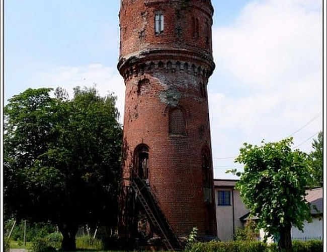 Водонапорная башня в Мамоново