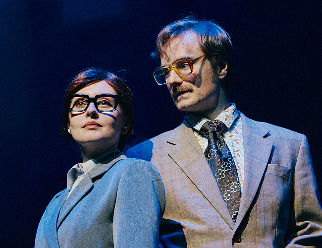 Служебный роман