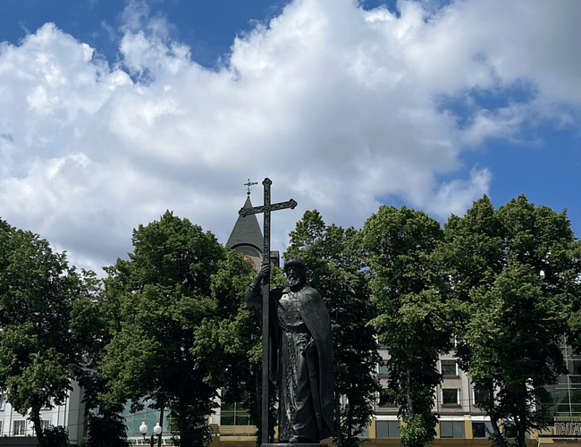 Памятник Князю Владимиру