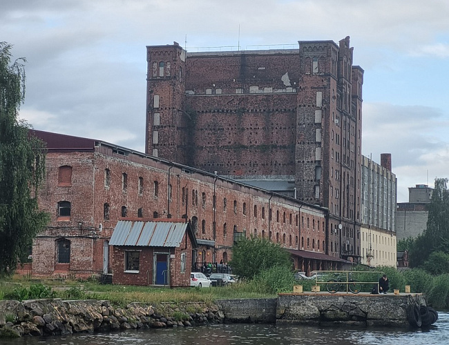 Портовый элеватор