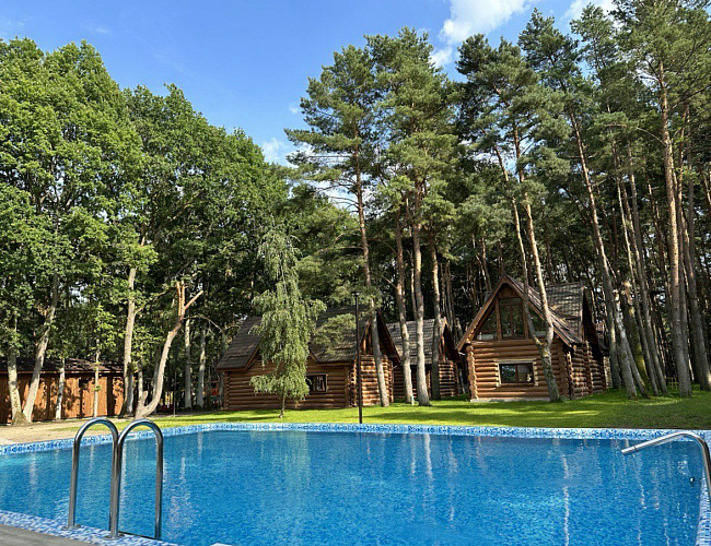 Загородный семейный клуб «Рой Джой»