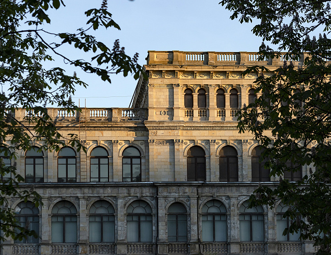 Архитектура на кончиках пальцев. Экскурсия в темноте