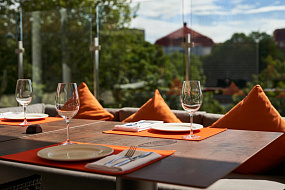 Ресторан Hoffmann / Летний ресторан Hoffmann Terrace