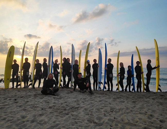 Кönig Surf Club