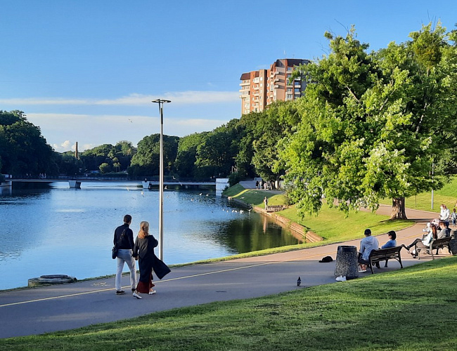 Нижний пруд