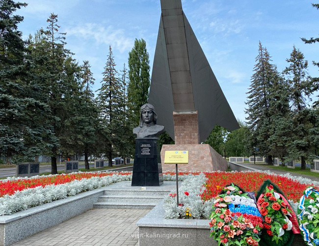 Памятник «Летчикам Балтики»