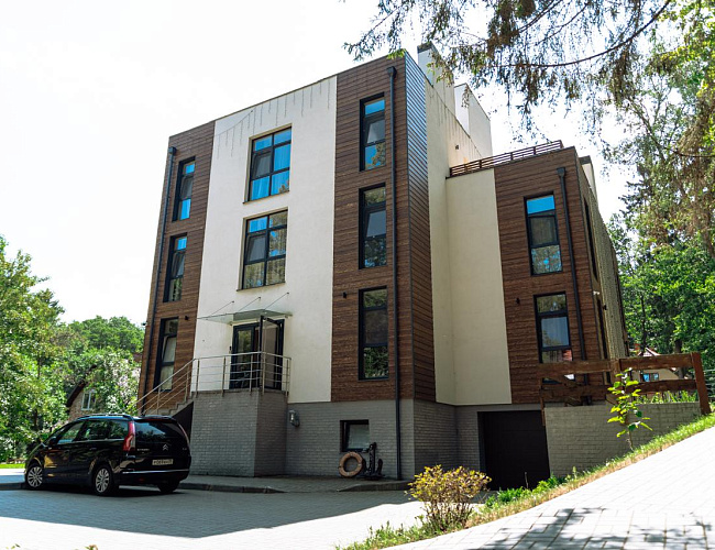 Whale apart / Вэйл Апарт