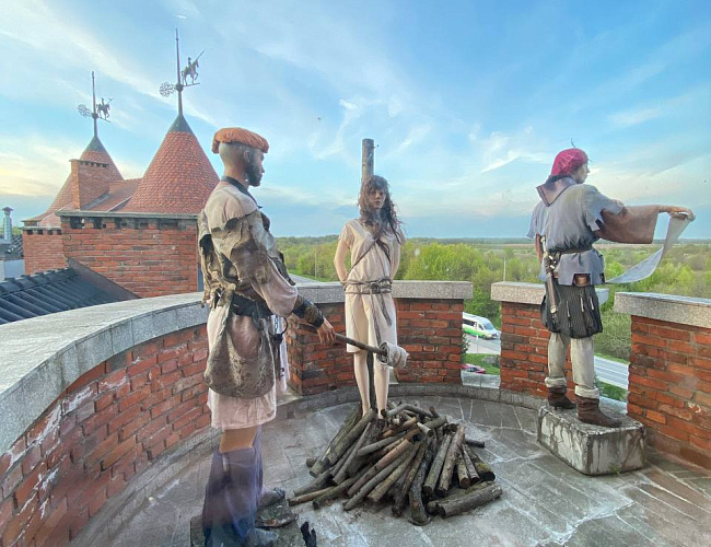 Рыцарский вечер в замке Нессельбек с ужином и рыцарским шоу