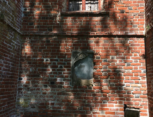 Кирха Тарау