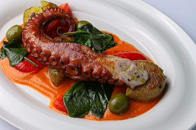 Moreca Seafood & Wine rest