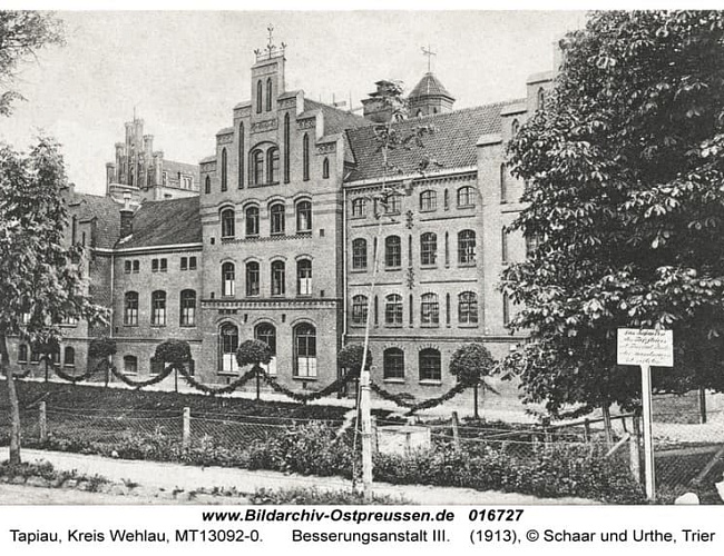 Tapiau Castle